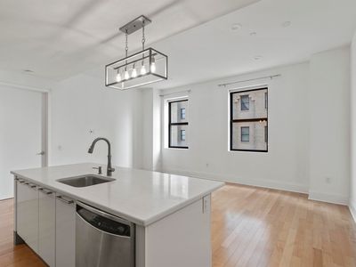 4 Beacon Way APT 704, Jersey City, NJ, 07304