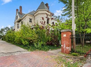 22 S June St, Dayton, OH 45403