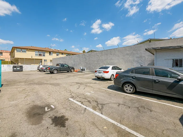 MC Berendo Properties, LLC — Photo 14
