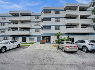 1891 N 61st Ave, Hollywood, FL 33024