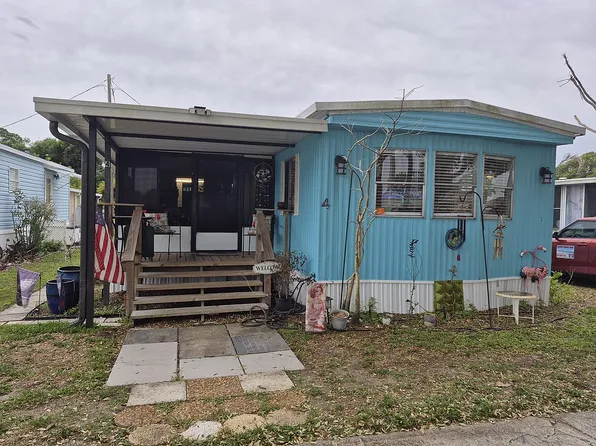 2455 N Tropical Trl #4, Merritt Island, FL 32953