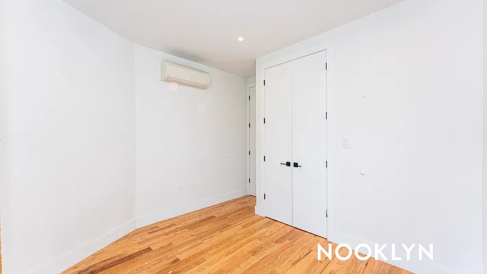 Rented by Nooklyn NYC LLC | media 5