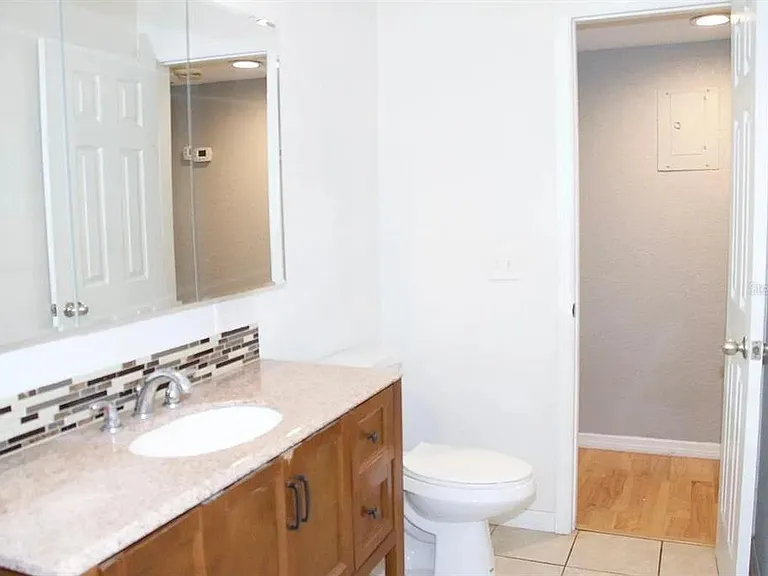 2809 Gulfstream Rd — Photo 10