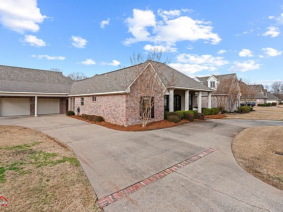 3rd image of 122 Stonebridge Blvd
