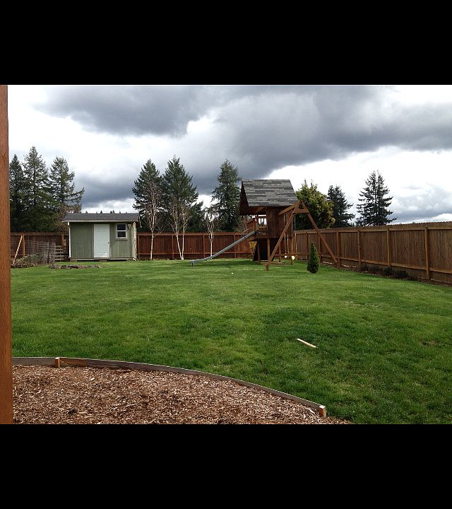 2nd image of 327 S Spruce Ave