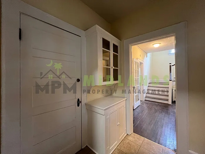 2501 Blossom St — Photo 5