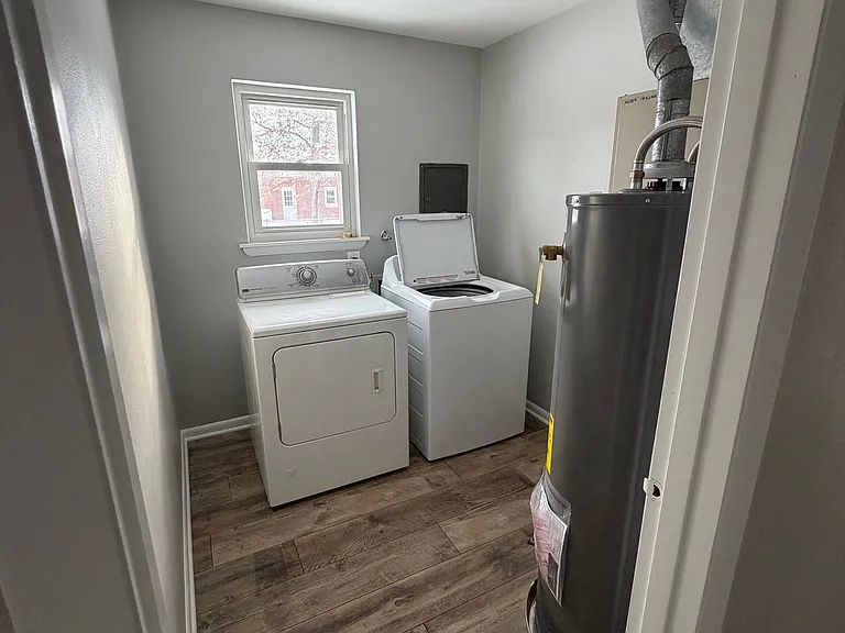 602 Maple Ct — Photo 5