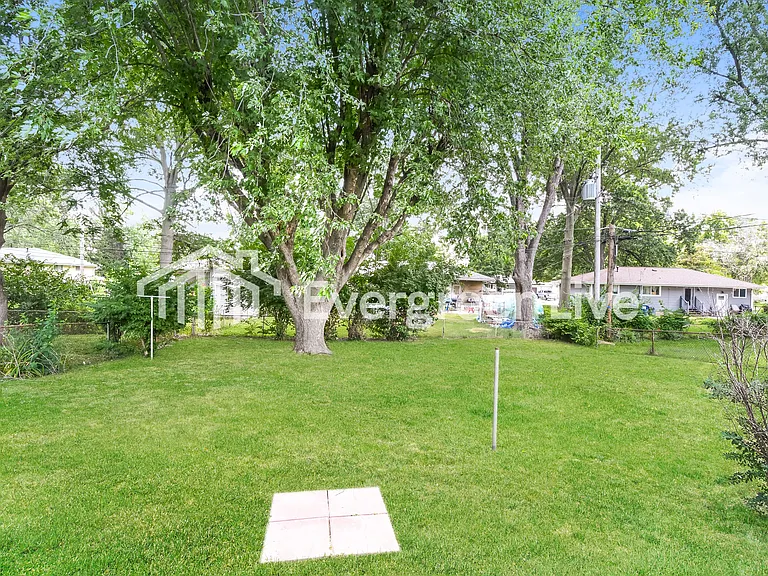 1710 Patterson Rd — Photo 15