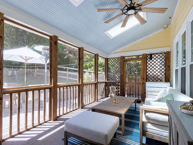 2711 Ashland Dr — Photo 39