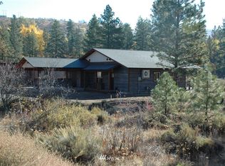 152 North Village Rd, Winthrop, WA 98862