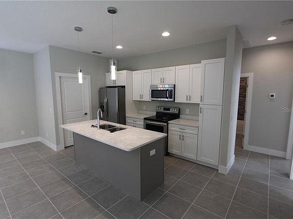 3rd image of 45 Willow Ln
