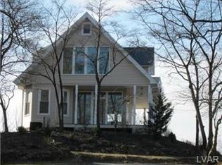 2215 Florence Ave, Bethlehem, PA 18018