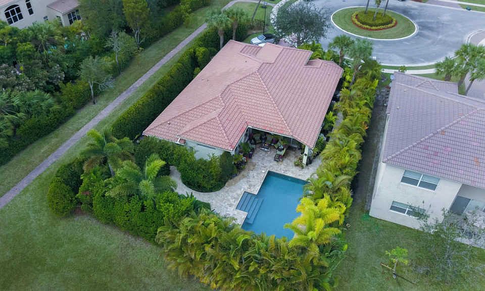1st image of 8640 Palisades Lake Dr