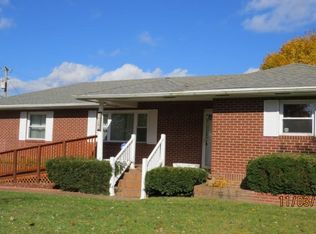 14253 Sandy Ridge Rd, Coeburn, VA 24230