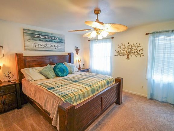 4th image of 353 Flora Dr
