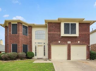 5706 Chelmsford Trl, Arlington, TX 76018