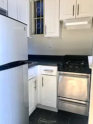 Rented by City Connections Realty