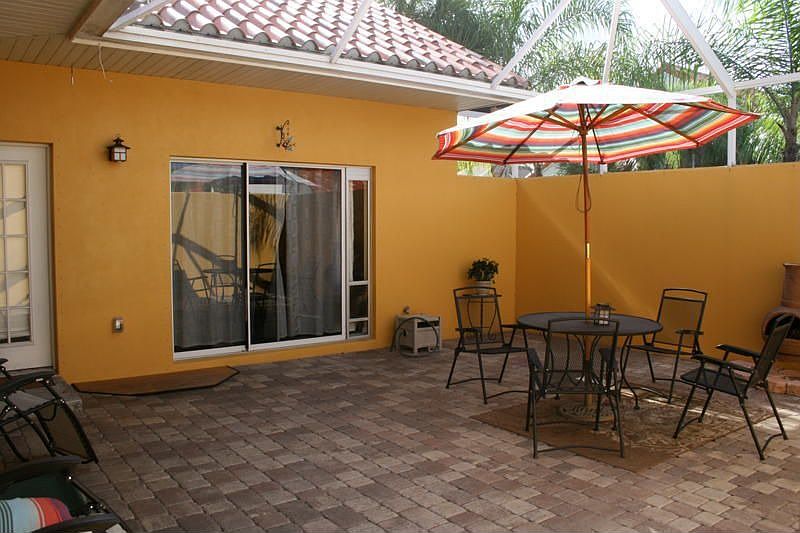 Private screened in Courtyard