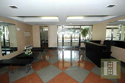 2nd image of 2711 Henry Hudson Pkwy W APT 6B