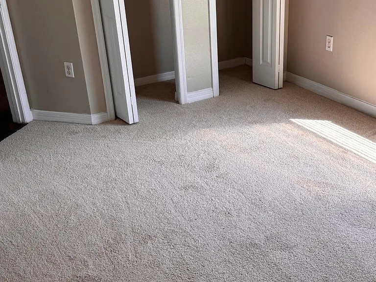 3175 Victoria Dr — Photo 15