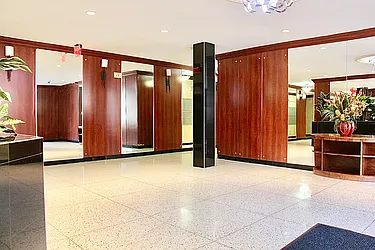 Sold by Diamond Real, Inc.