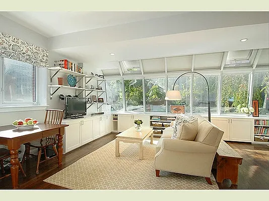 Sold by Stribling | media 22