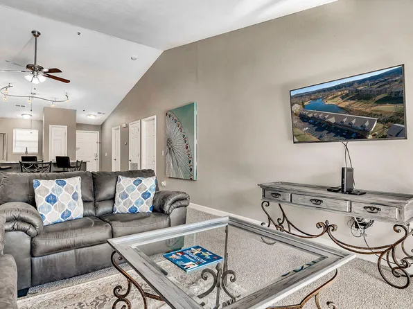 31 Golfshores Drive #20 BLDG 31, Branson, MO 65616