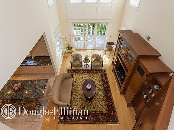 5th image of 63 Charney Ct