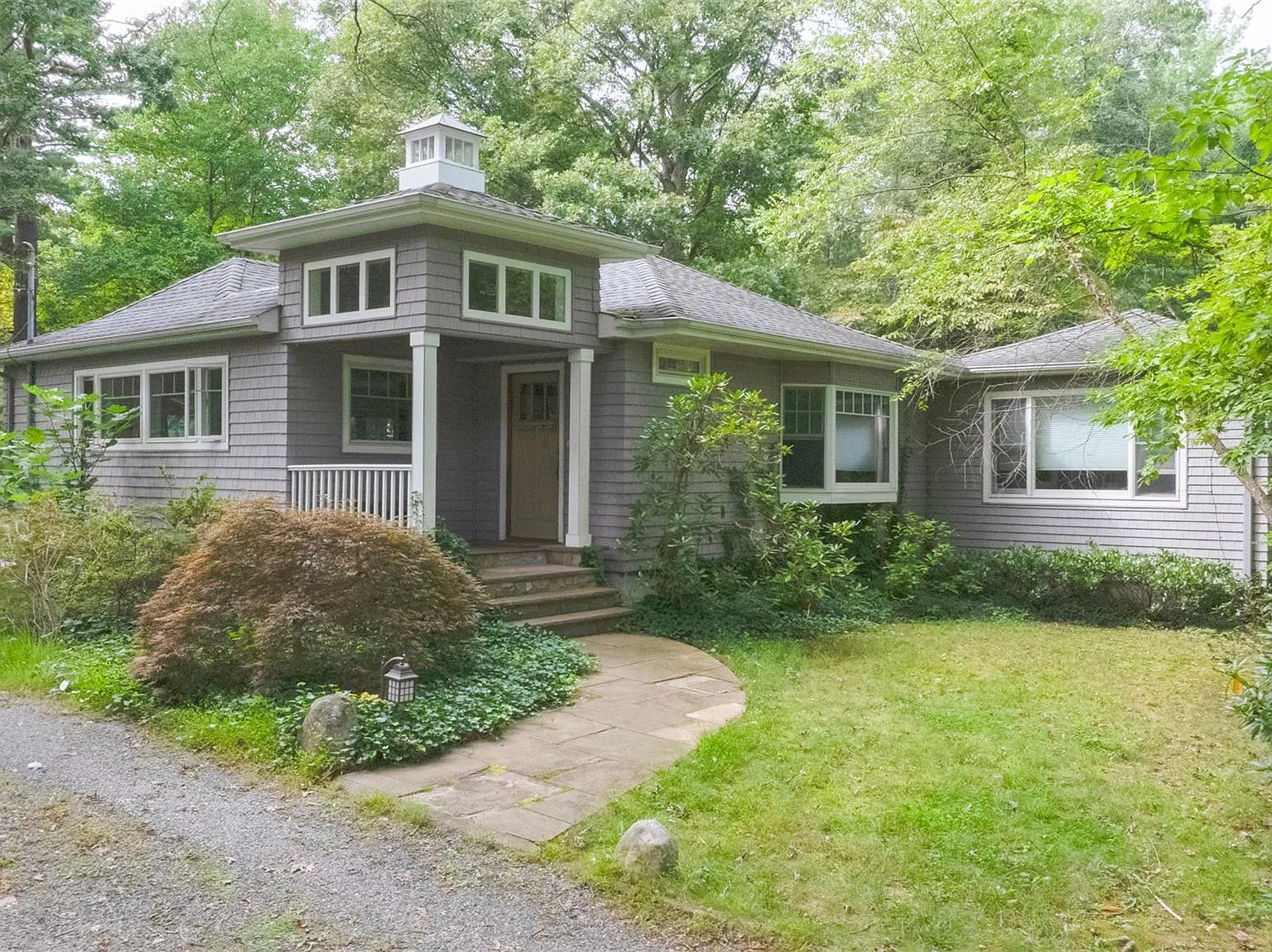 2 bed, 2.0 bath, $5,000 — Photo 2