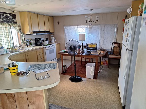3rd image of 112 Gilham Loop