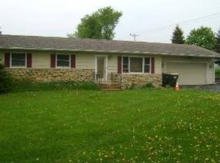 7104 Salem Rd, Wonder Lake, IL 60097