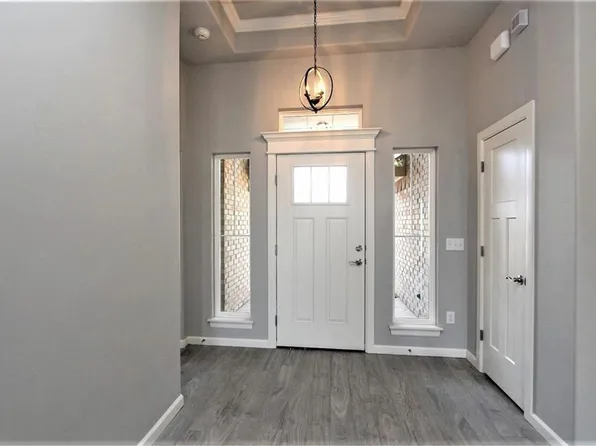 8932 SW 42nd St, Oklahoma City, OK 73179