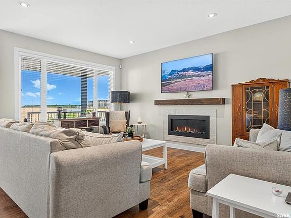 5th image of 6877 Maple Vista DRIVE