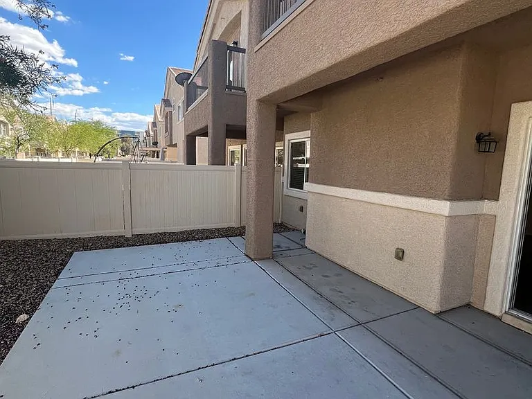 10086 Aspen Rose St #103 — Photo 20