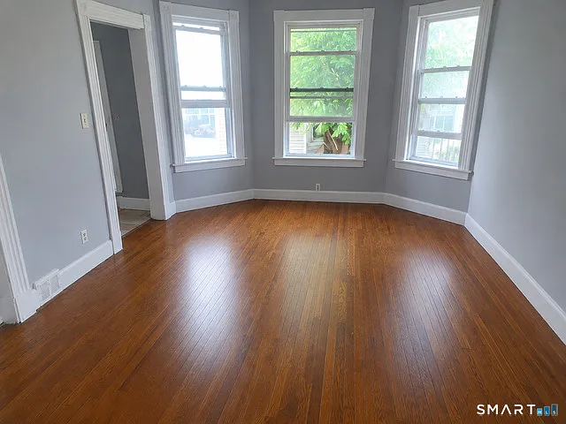 170 Franklin St #1 — Photo 3