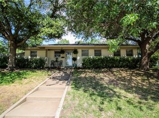 3709 Slade Blvd, Fort Worth, TX 76116