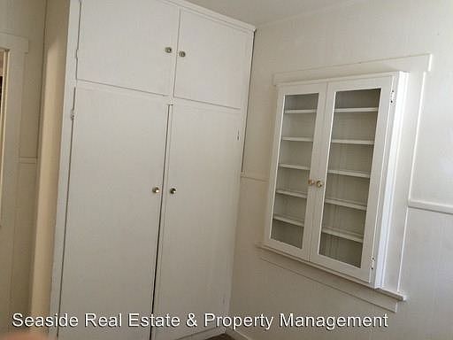 3rd image of 355 Kings Ave