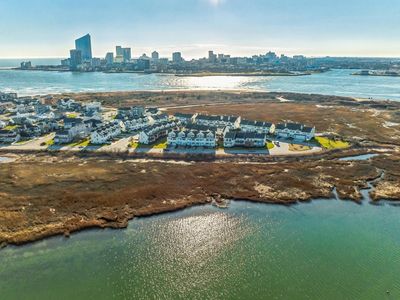 18 Horizon Ln, Brigantine, NJ, 08203