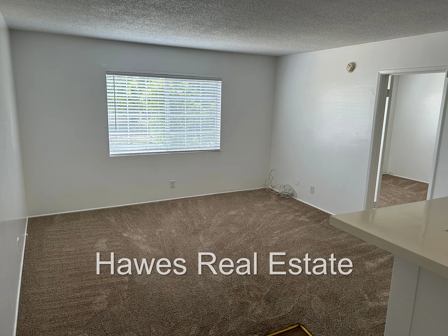 Upland - 1-Bed 1 Bath Apartment for Lease — Photo 4