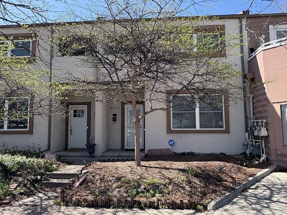 4974 W 46th Ave