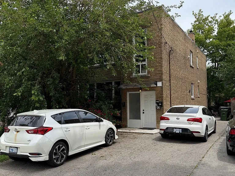 43 Morgan Ave — Photo 22