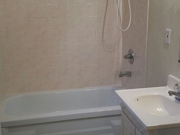 1st floor bath
