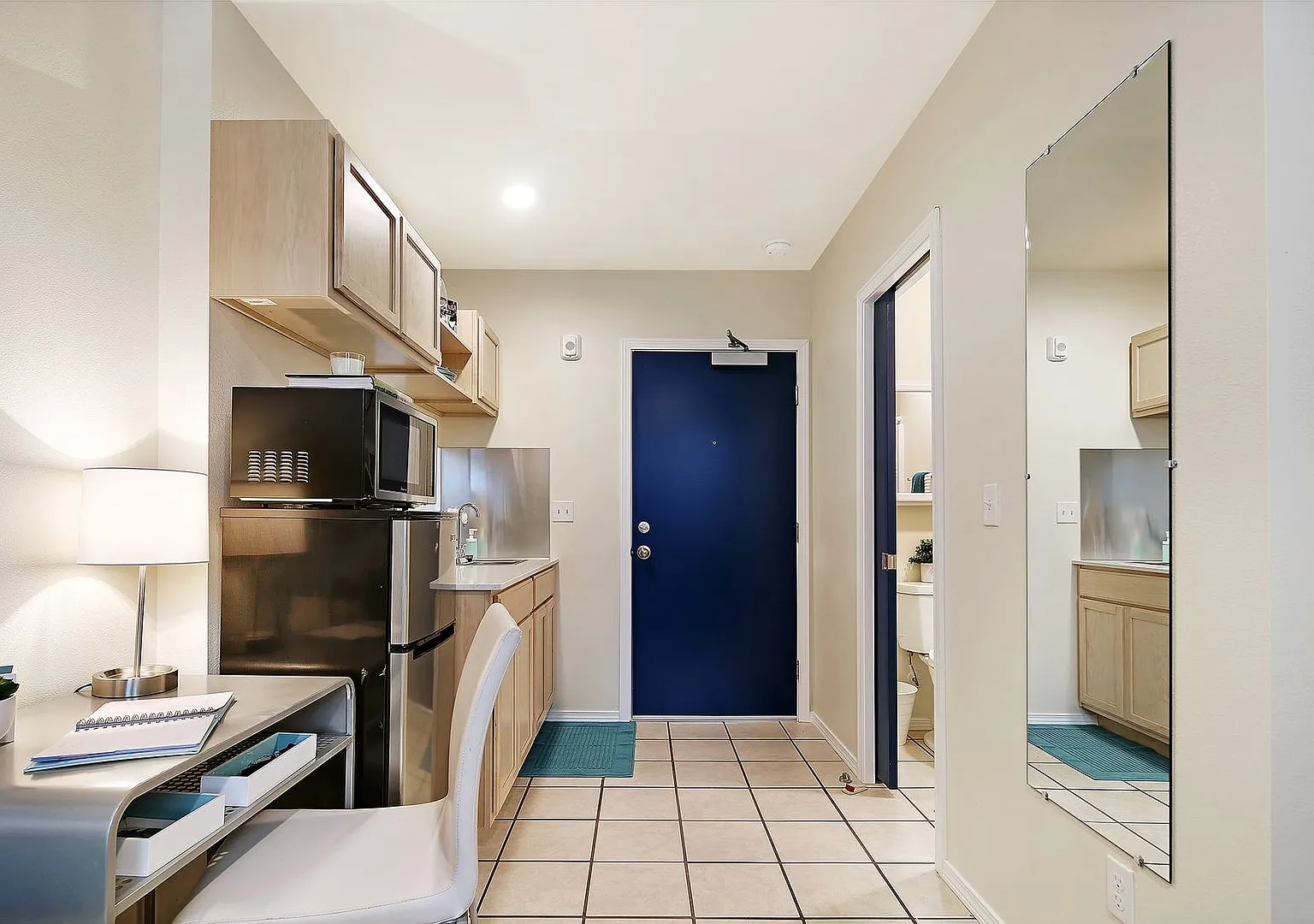 Lago aPodments- Comfortable and Affordable Living! — Photo 3