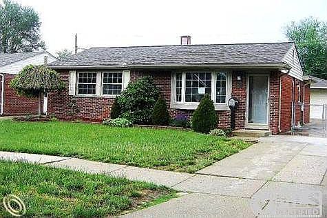 Welcome to 38020 Walnut St