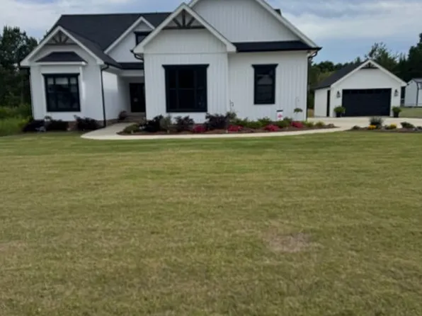 186 Freedom Way #77, Anniston, AL 36207