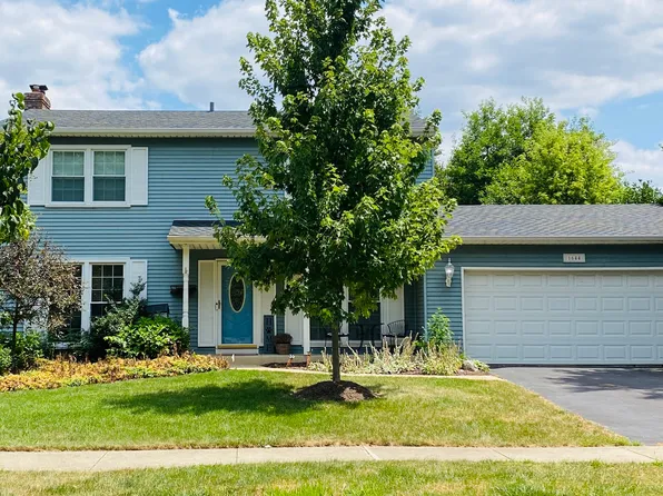 1644 Swallow St, Naperville, IL 60565