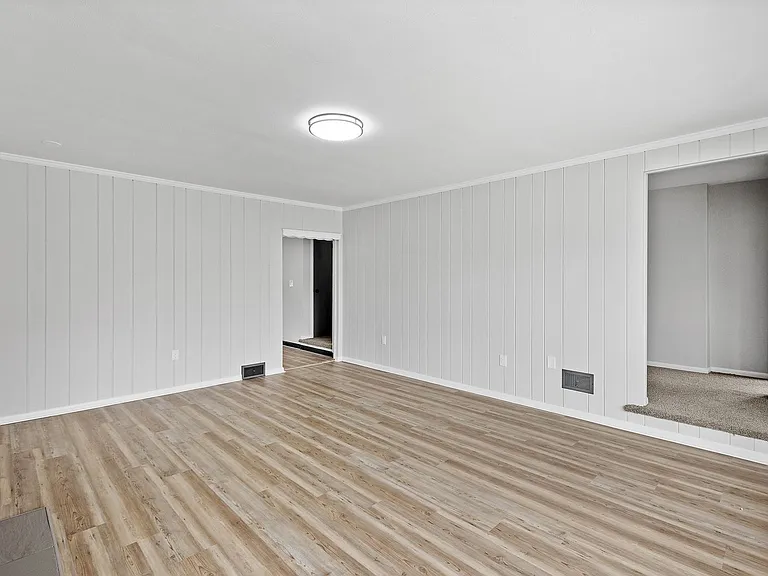 1411 Fairmont St — Photo 10