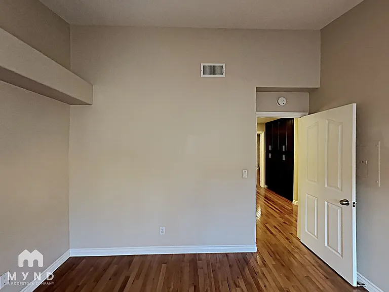 5117 Renaissance Ave #C — Photo 23