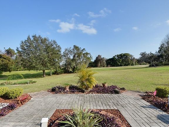 3rd image of 528 S Pine Meadow Dr