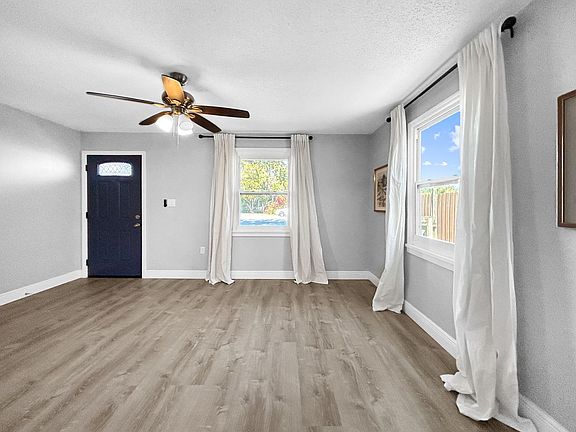 2nd image of 5408 5th Ave N #A